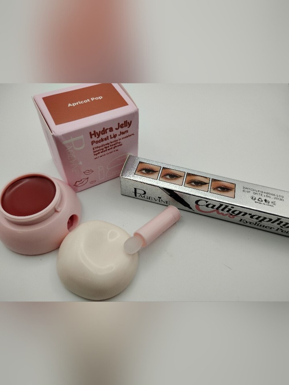 Hydra Jelly Pocket Lip Jam & Apricot Pop & Calligraphy Eyeliner - Picture 2 of 5